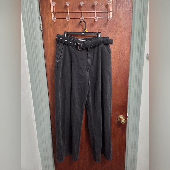 & Other Stories Pleated Wide-Leg Jeans (Size US 14) - Picture 2 of 5